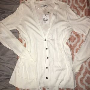 Basic White Cardigan | Simple | Layering | XS